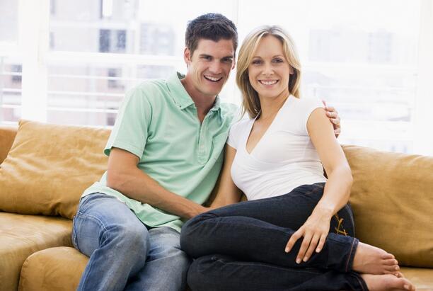 Desventajas de salir con alguien mayor o menor